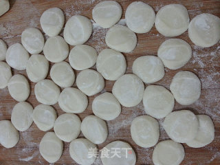 黄须菜肉馅饺子的做法步骤：24