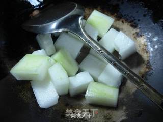 肉面筋烧冬瓜的做法步骤：2