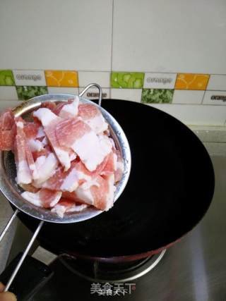 江笋肉片炒面的做法步骤：2