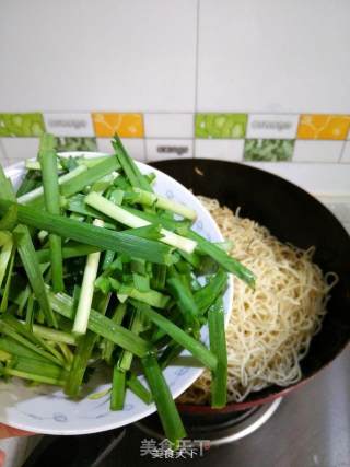 江笋肉片炒面的做法步骤：6