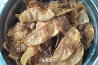 红烧梅豆肉的做法步骤：2