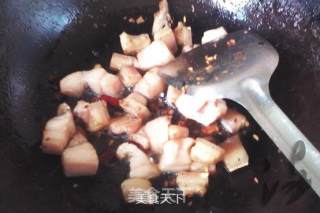红烧梅豆肉的做法步骤：4