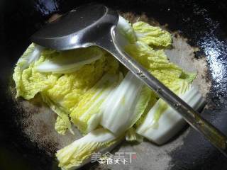 娃娃菜煮肉面筋的做法步骤：4