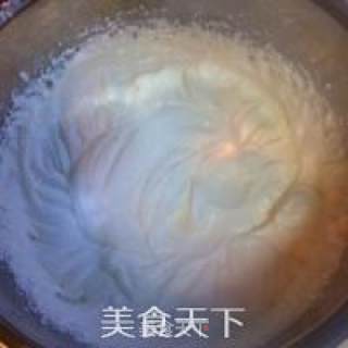 树莓慕斯蛋糕( 泡澡娃娃版）的做法步骤：5