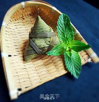 咸鲜肉粽子的做法步骤：9