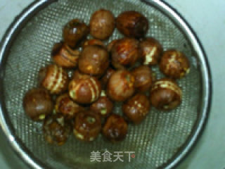 枸杞莲子汤的做法步骤：2