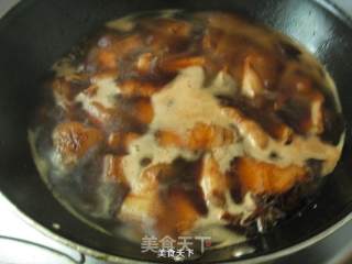 大蒜烧肉的做法步骤：5