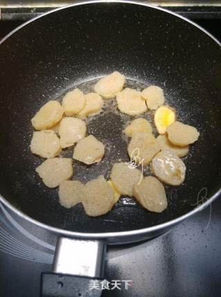 鱼丸炒秋葵的做法步骤：4