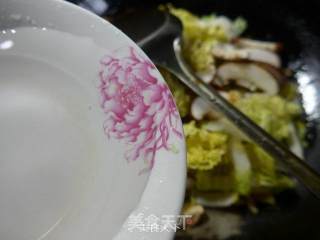 榨菜丝香菇炒娃娃菜的做法步骤：7