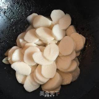 黑白无常戴绿帽高举红旗（山药清炒木耳）的做法步骤：6