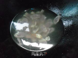 香肠炒芦笋的做法步骤：6