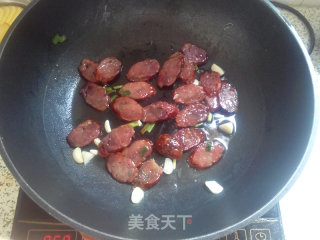 西兰花拼腊肠的做法步骤：8