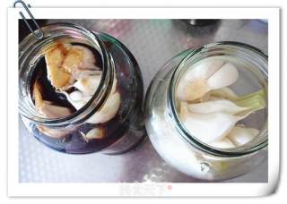 双味腌新蒜——糖醋蒜+腌咸蒜的做法步骤：6