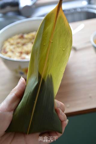 板栗蛋黄鲜肉粽的做法步骤：13