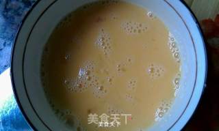 秋葵红椒炒鸡蛋的做法步骤：2