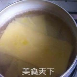 千层面土豆泥盏的做法步骤：1