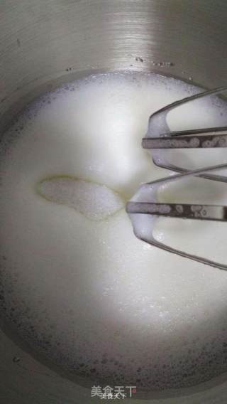 戚风蛋糕的做法步骤：9