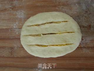 蛋黄椰蓉馅面包的做法步骤：7