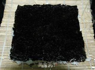 美美的--反卷鱼籽日本寿司的做法步骤：5