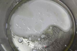 蔓越莓戚风蛋糕的做法步骤：2