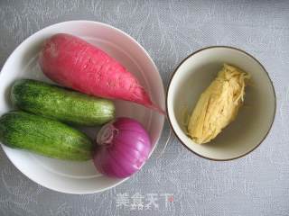 凉拌杂蔬的做法步骤：1