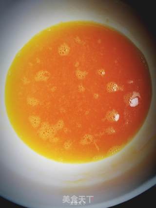 足料超滑嫩蛤蜊蒸蛋的做法步骤：2