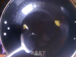 毛豆豆皮炒鸡蛋的做法步骤：3