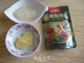 糖醋排骨的做法步骤：2