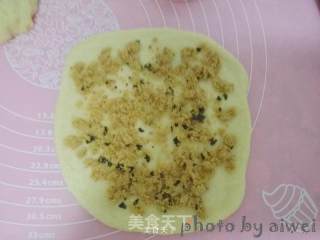 花朵肉松面包的做法步骤：7