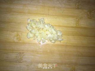 蒜蓉空心菜的做法步骤：1