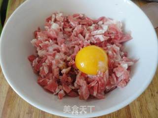 荔枝猪肉丸的做法步骤：3