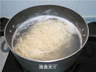 想念你的味道--武汉名吃热干面的做法步骤：5