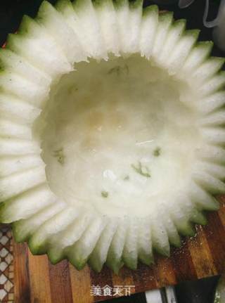 海鲜冬瓜盅的做法步骤：3