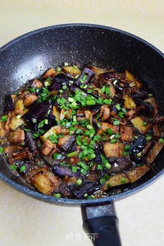 咸鲅鱼烧茄子的做法步骤：8