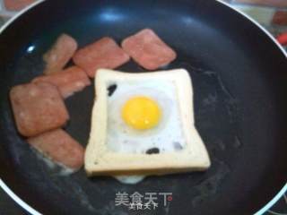 五分钟内就可以搞掂的快速早餐——三文治的做法步骤：3