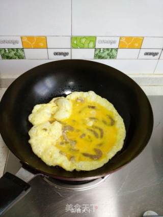时蔬虾仁鸡蛋小炒的做法步骤：4