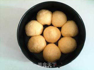 红豆沙面包 - 像花儿一样盛放的做法步骤：11