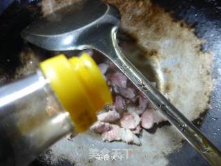 猪肉炒紫洋葱的做法步骤：6