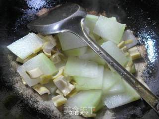 羊尾笋煮冬瓜的做法步骤：6