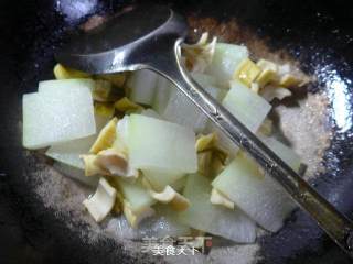 羊尾笋煮冬瓜的做法步骤：9