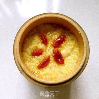 百合大黄米竹筒饭的做法步骤：4