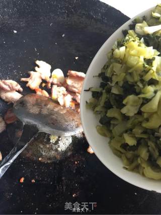 水碌菜炒五花肉的做法步骤：15