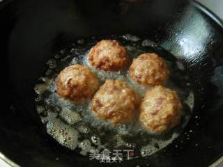 红烧小小狮子头的做法步骤：3