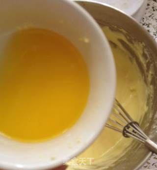 【蓝莓轻乳酪蛋糕】· 绵滑的口感，丝般感受的做法步骤：5