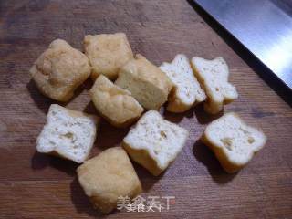 雪菜油豆腐汤面的做法步骤：2