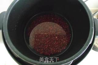 椰果仙草冻奶茶的做法步骤：3
