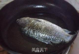 鲫鱼豆腐萝卜汤的做法步骤：9