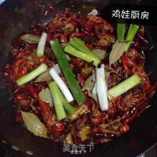 爆炒香辣小龙虾的做法步骤：7