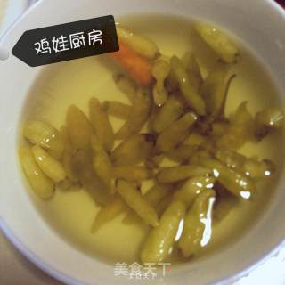 水煮牛肉卷的做法步骤：1