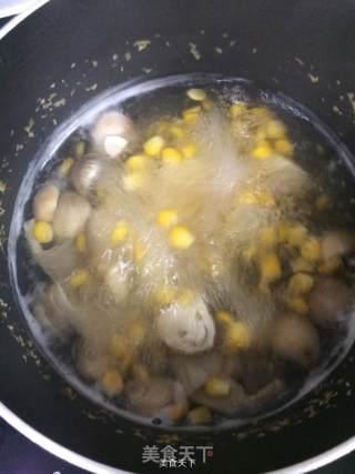 玉子磨菇蛋花汤的做法步骤：7
